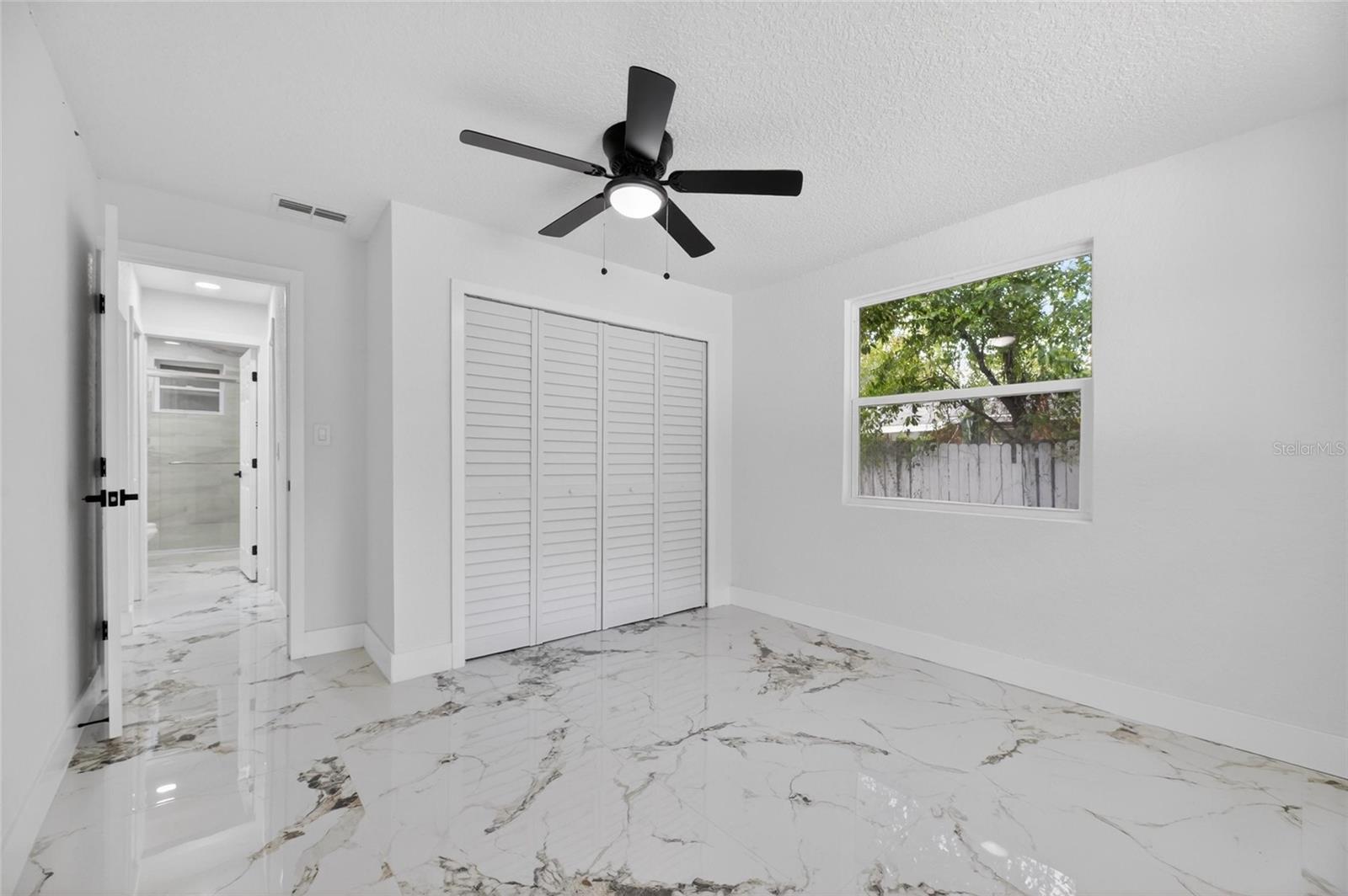 9608 N ASTER AVE, TAMPA, FL, 33612