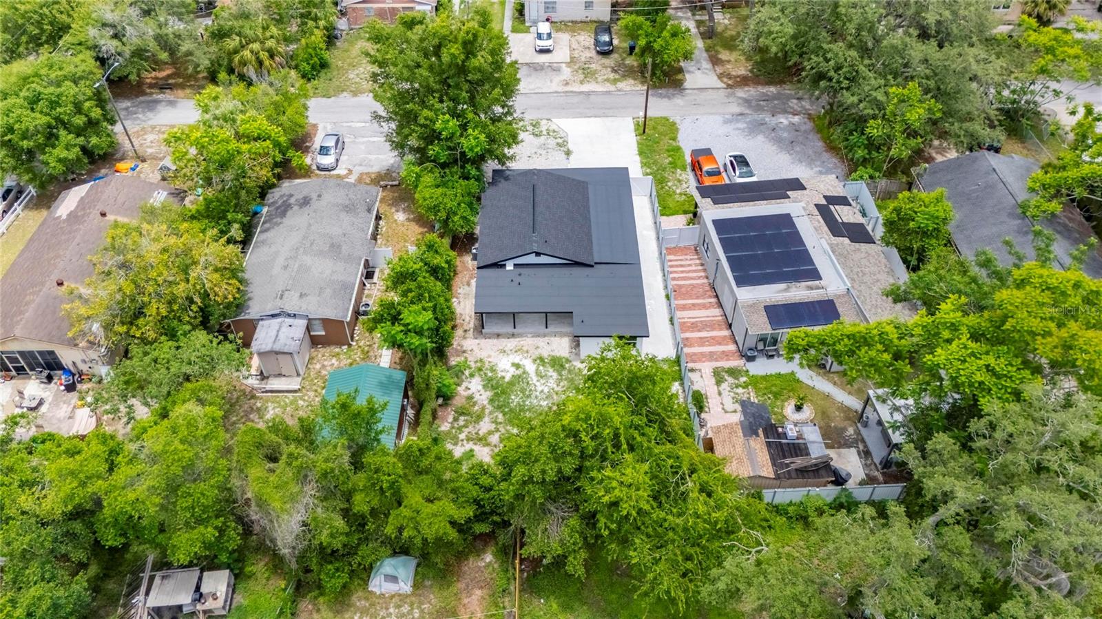 9608 N ASTER AVE, TAMPA, FL, 33612