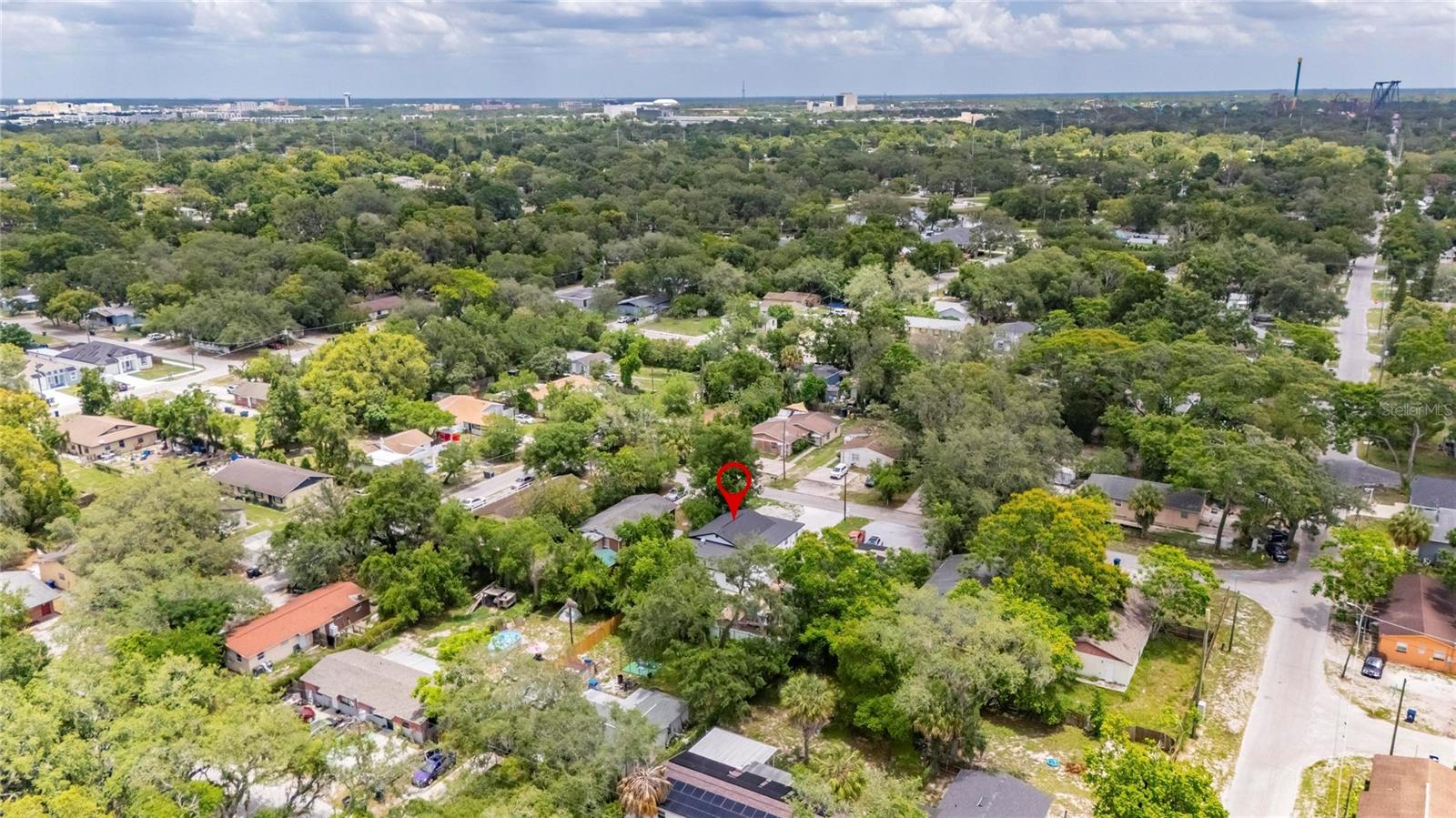 9608 N ASTER AVE, TAMPA, FL, 33612