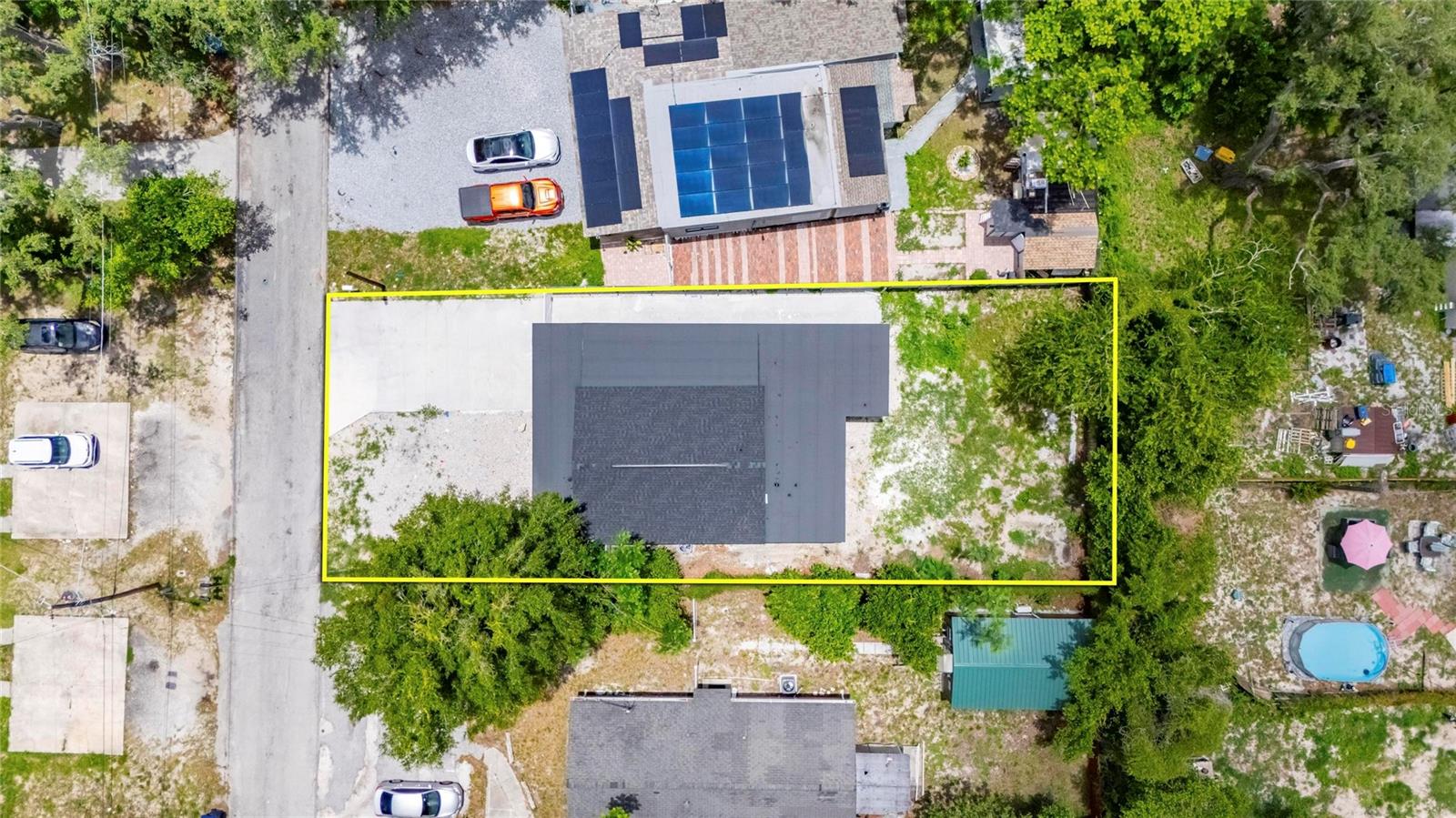 9608 N ASTER AVE, TAMPA, FL, 33612