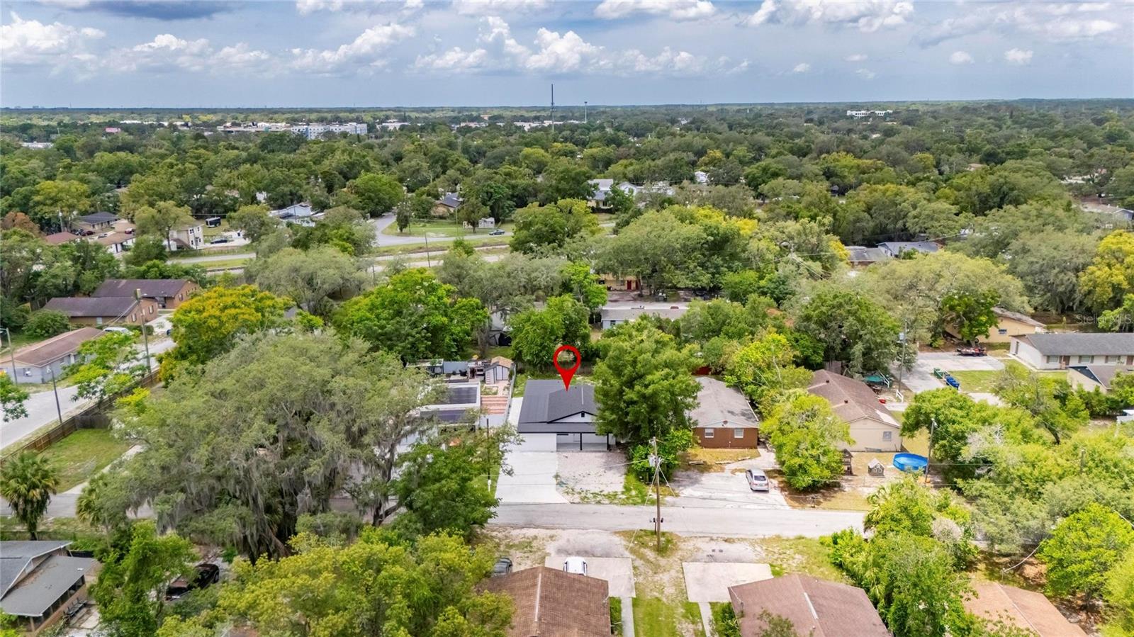 9608 N ASTER AVE, TAMPA, FL, 33612