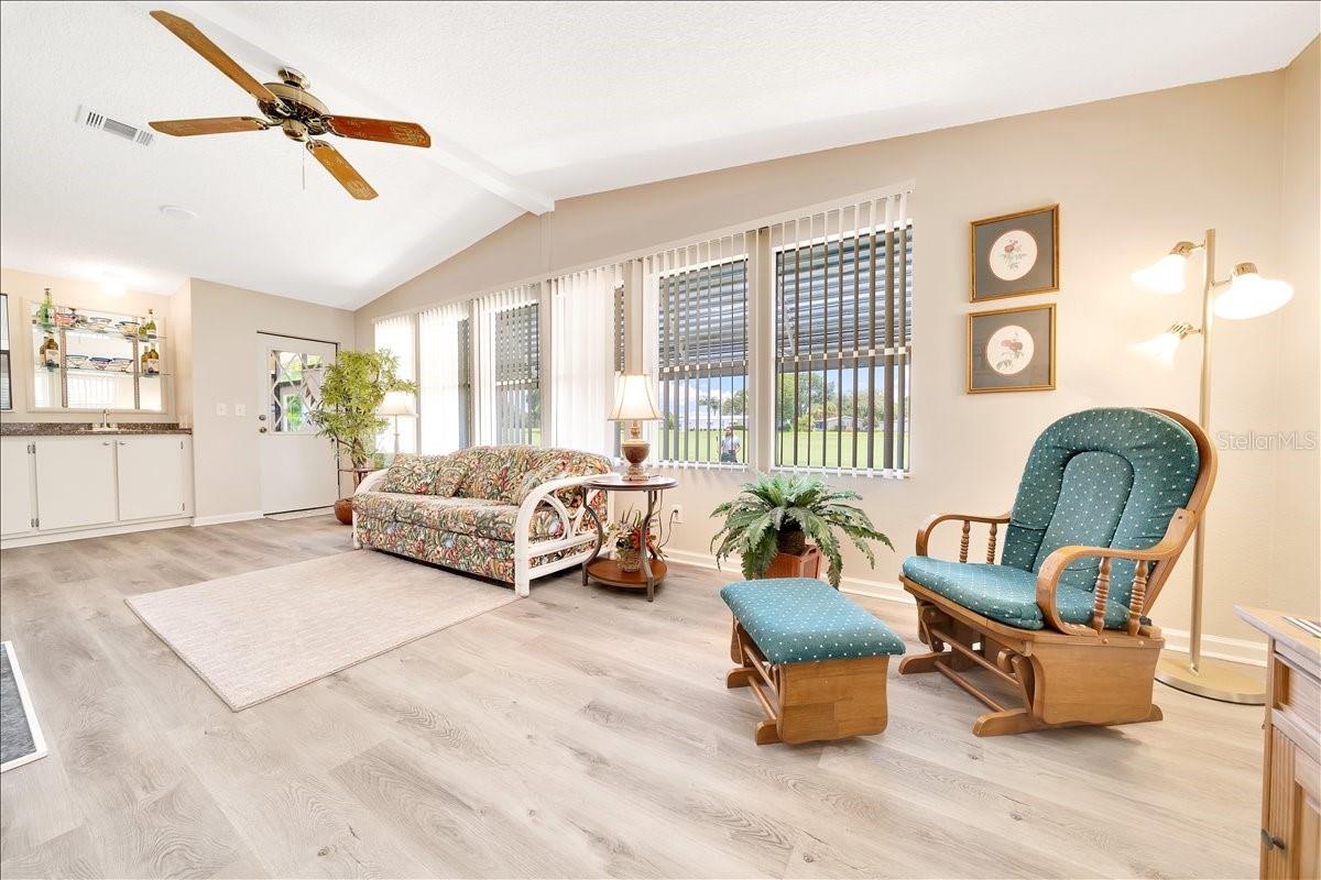 926 SAINT ANDREWS BLVD, LADY LAKE, FL, 32159