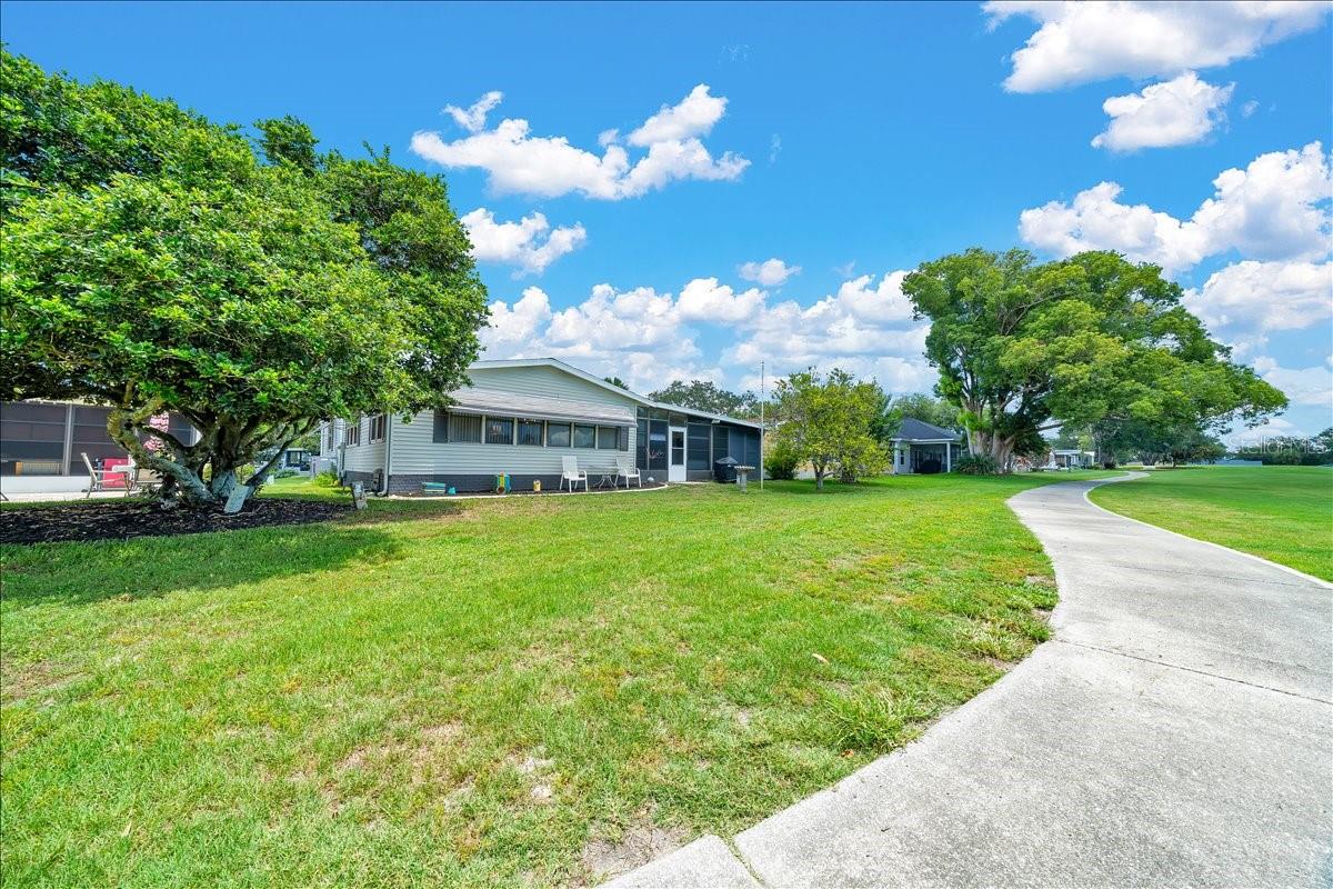 926 SAINT ANDREWS BLVD, LADY LAKE, FL, 32159