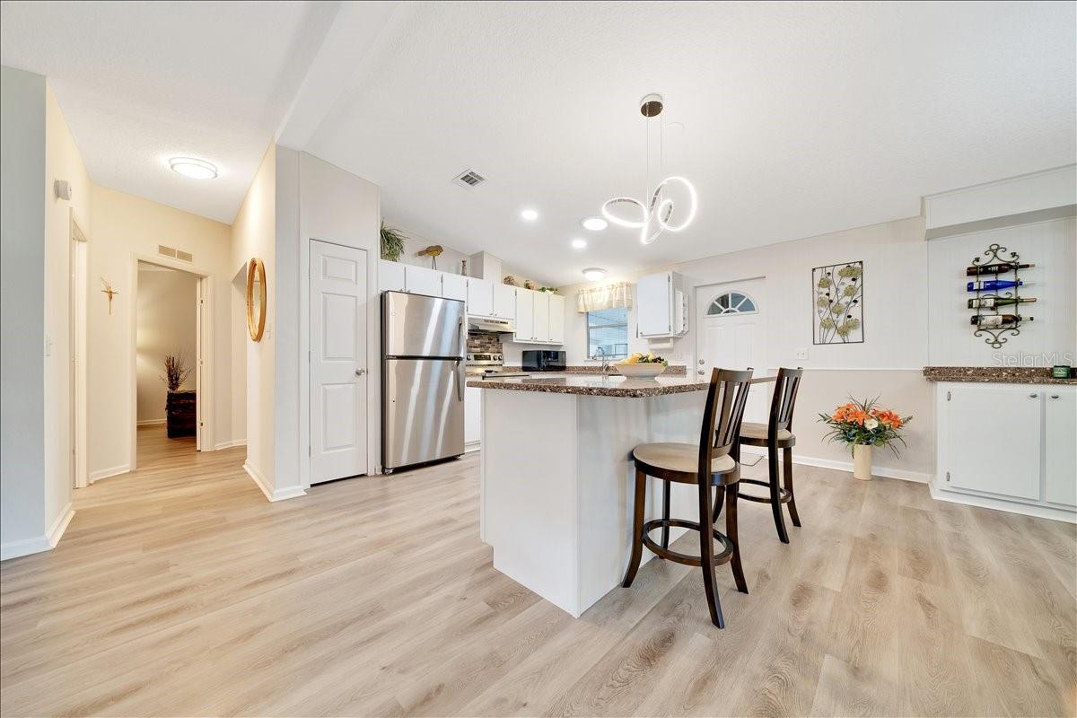 926 SAINT ANDREWS BLVD, LADY LAKE, FL, 32159