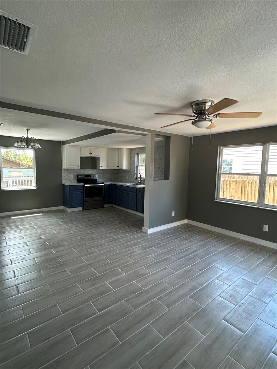 1884 PINE ST, LARGO, FL, 33774
