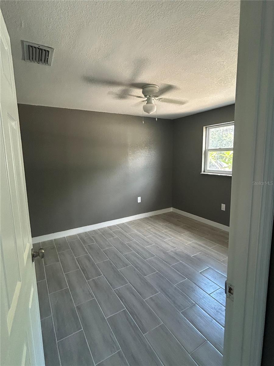 1884 PINE ST, LARGO, FL, 33774