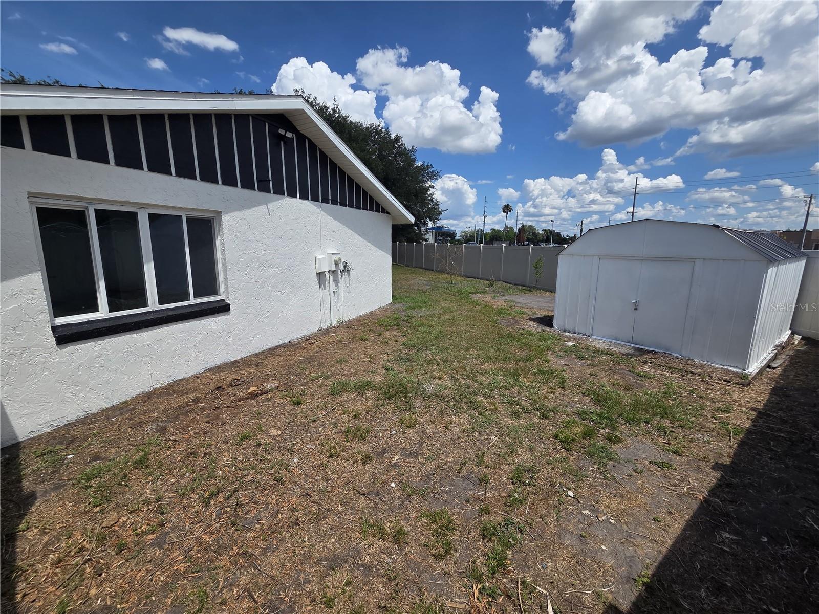1805 S WILKINS AVE, PLANT CITY, FL, 33563