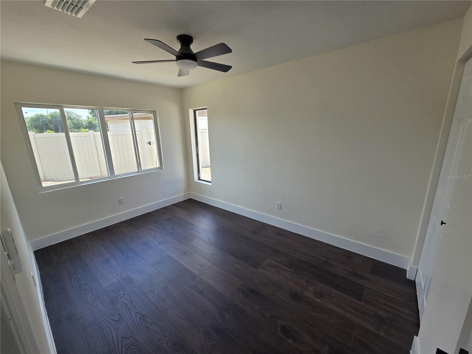 1805 S WILKINS AVE, PLANT CITY, FL, 33563
