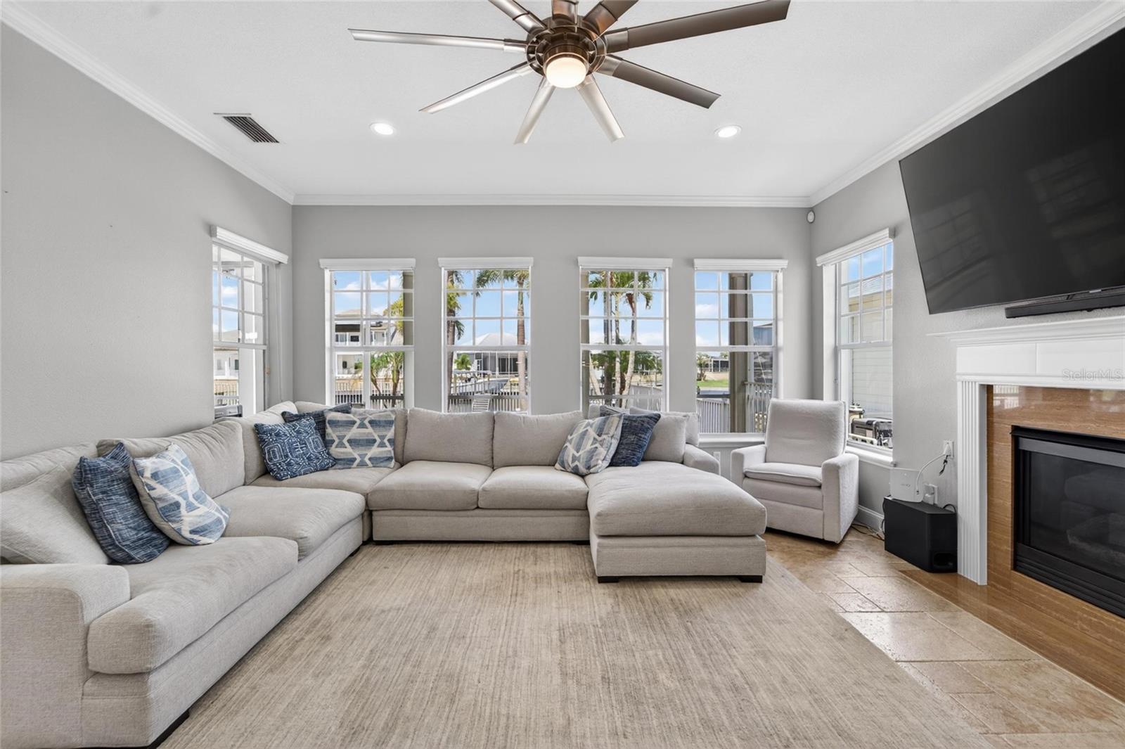 5722 SEA TROUT PL, APOLLO BEACH, FL, 33572