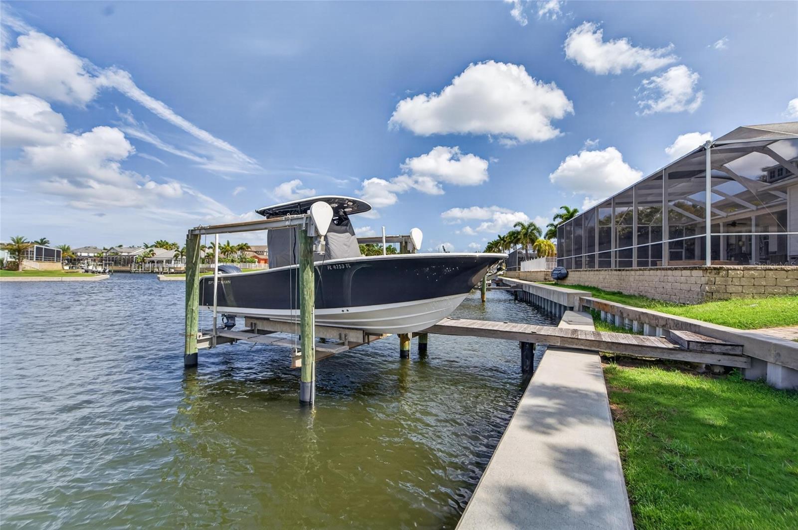 5722 SEA TROUT PL, APOLLO BEACH, FL, 33572