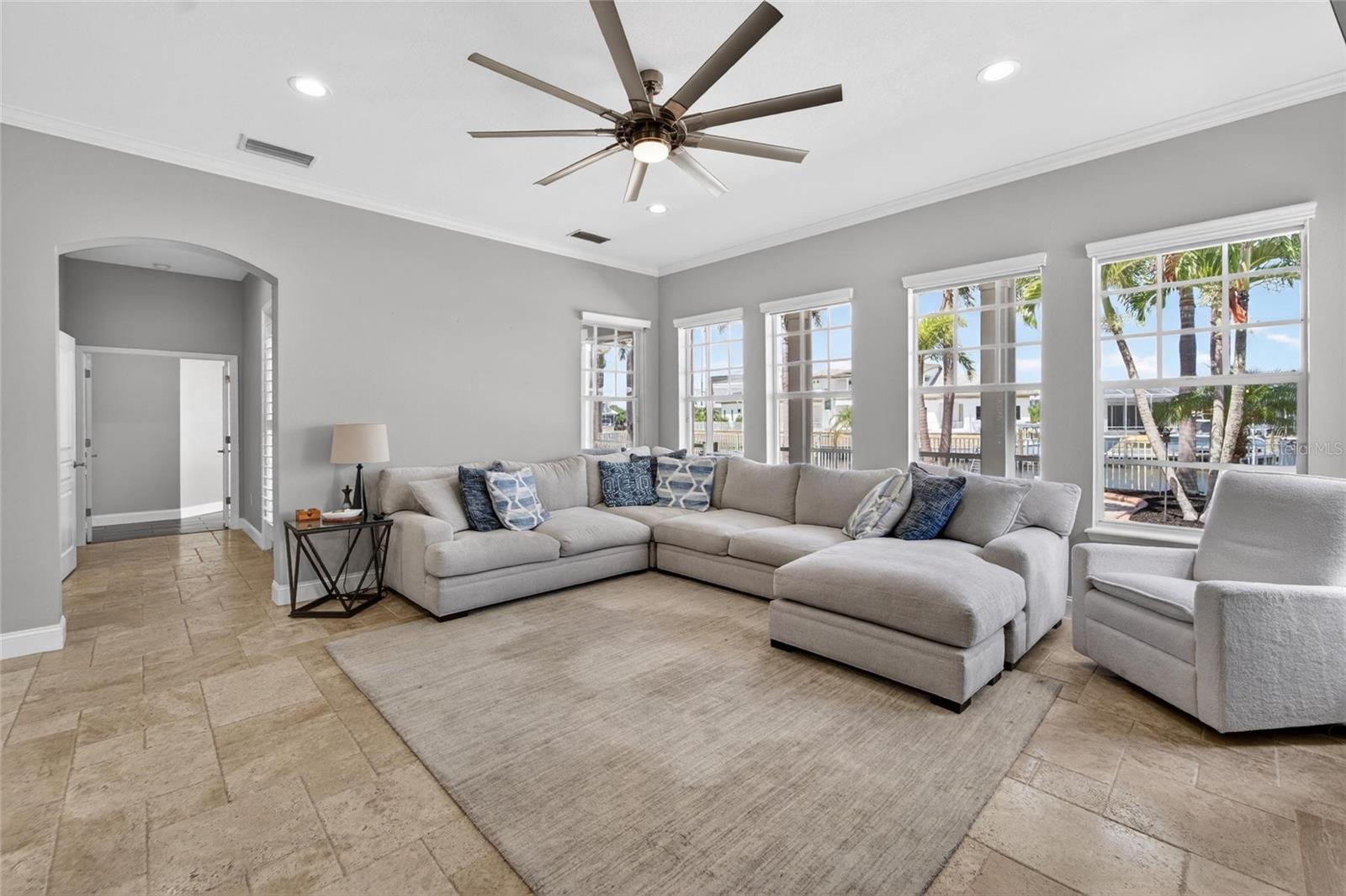 5722 SEA TROUT PL, APOLLO BEACH, FL, 33572