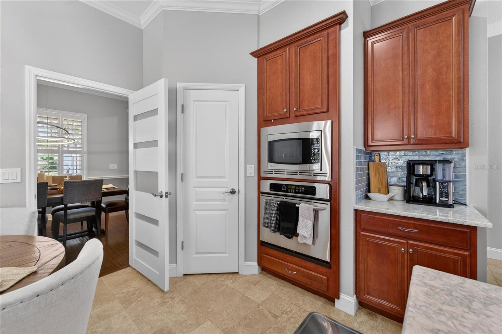 5722 SEA TROUT PL, APOLLO BEACH, FL, 33572