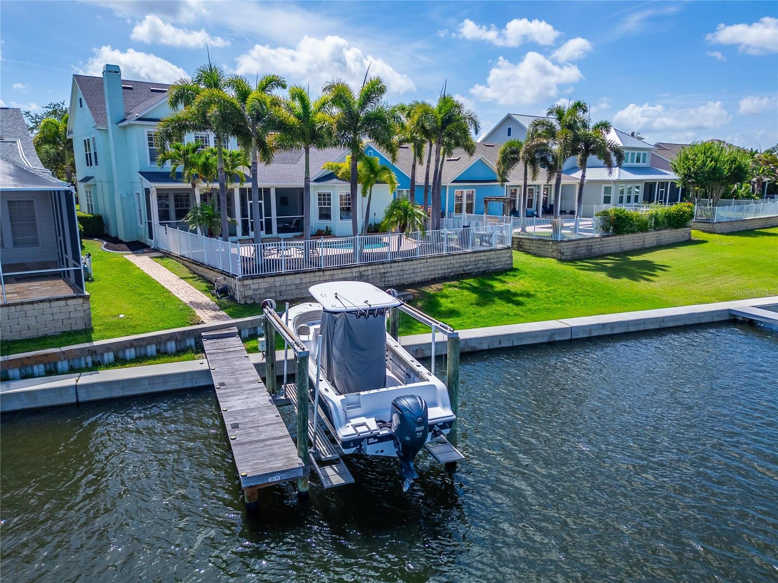 5722 SEA TROUT PL, APOLLO BEACH, FL, 33572