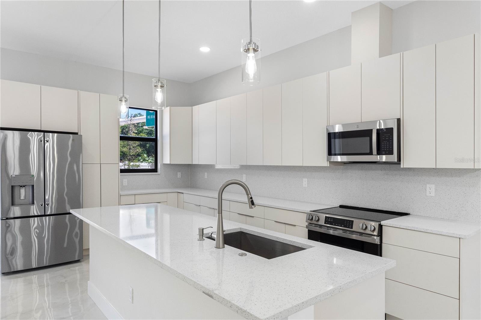 7015 N CENTRAL AVE #Unit C, TAMPA, FL, 33604