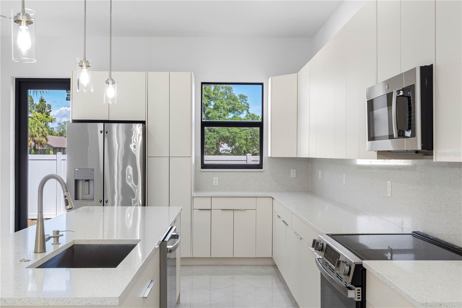 7015 N CENTRAL AVE #Unit C, TAMPA, FL, 33604