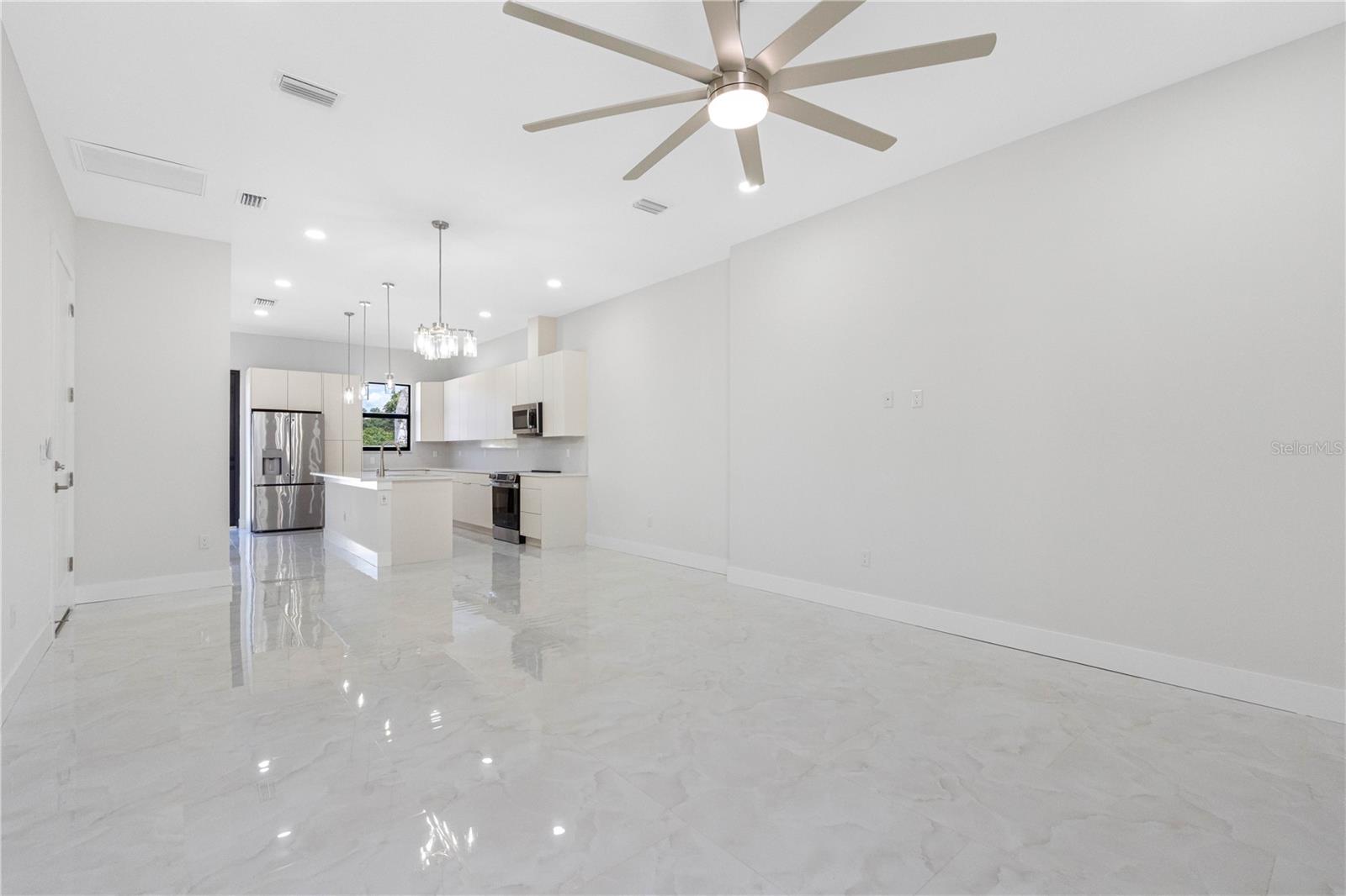 7015 N CENTRAL AVE #Unit C, TAMPA, FL, 33604