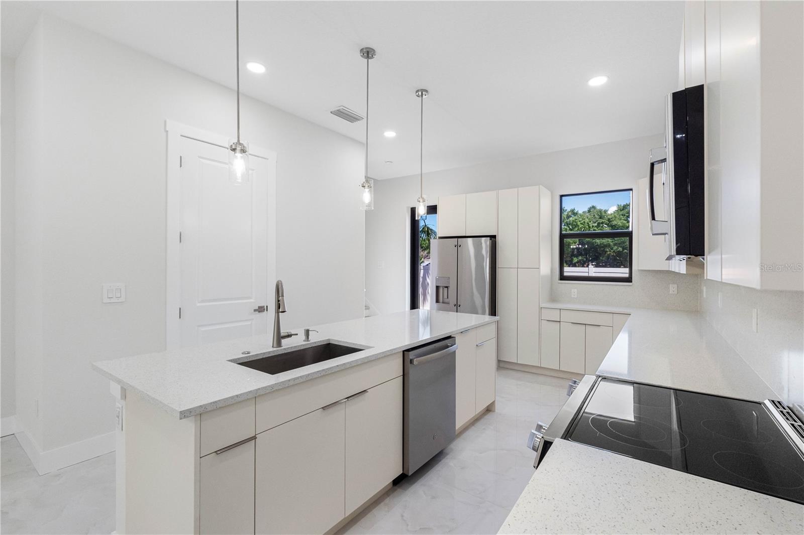 7015 N CENTRAL AVE #Unit C, TAMPA, FL, 33604