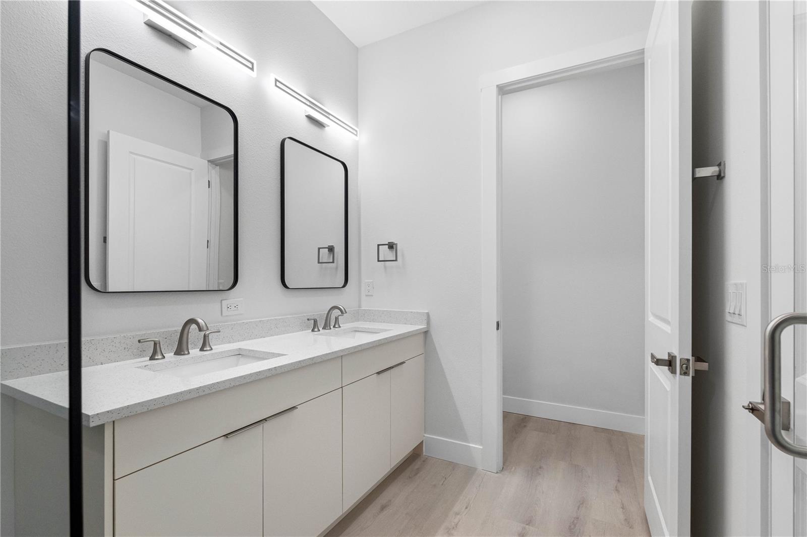 7015 N CENTRAL AVE #Unit C, TAMPA, FL, 33604