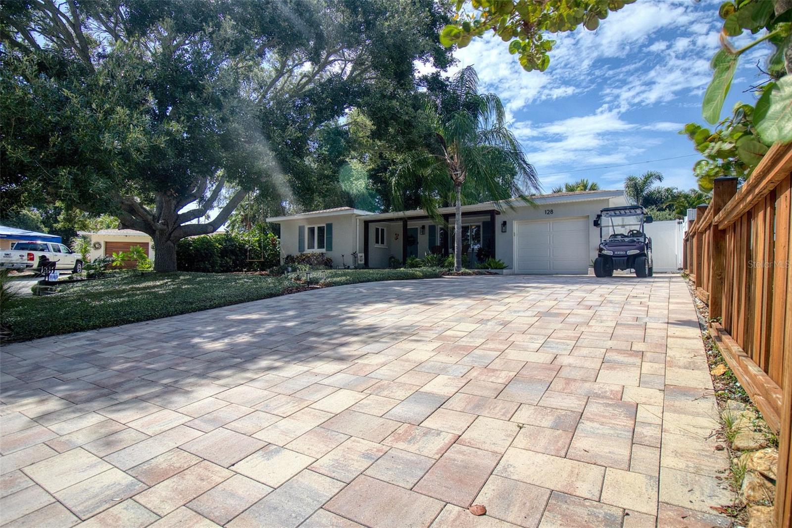 128 EDGEWATER TER, DUNEDIN, FL, 34698