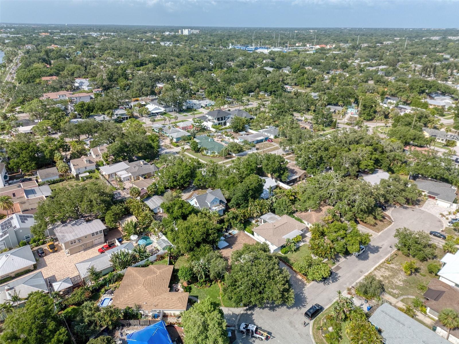 128 EDGEWATER TER, DUNEDIN, FL, 34698
