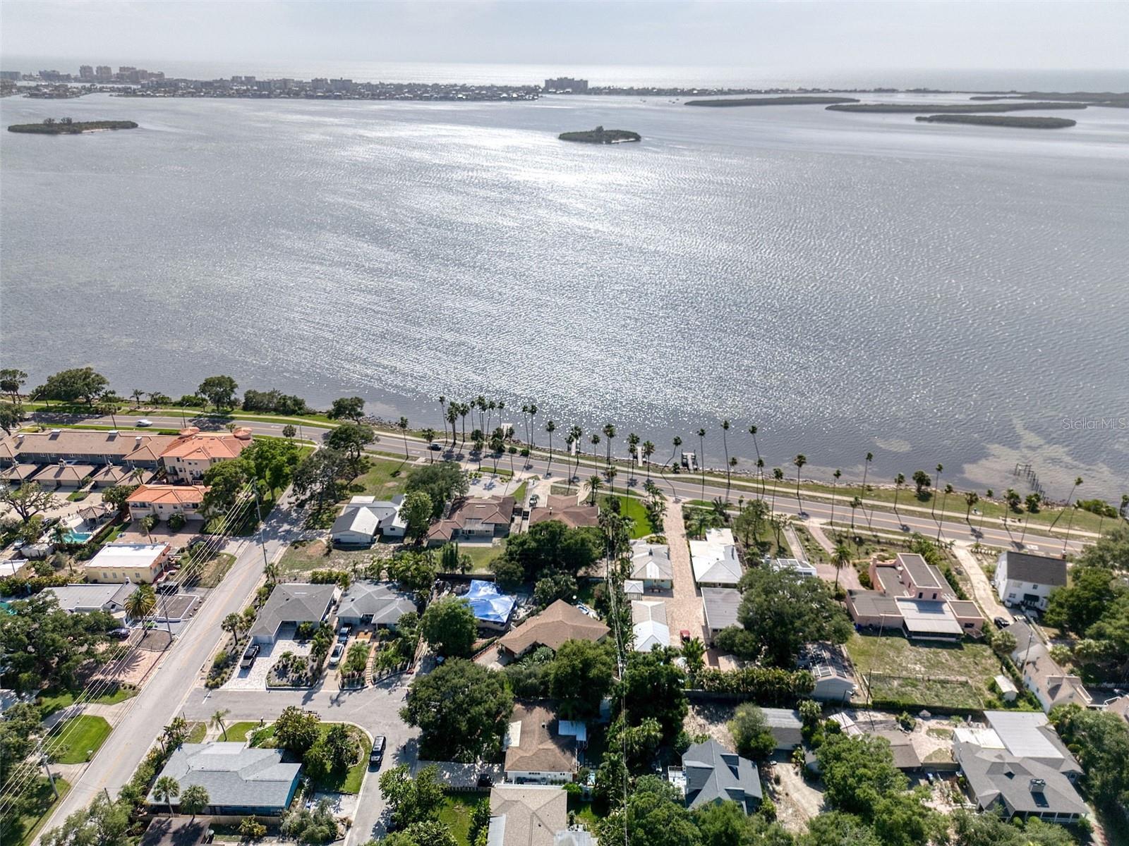 128 EDGEWATER TER, DUNEDIN, FL, 34698