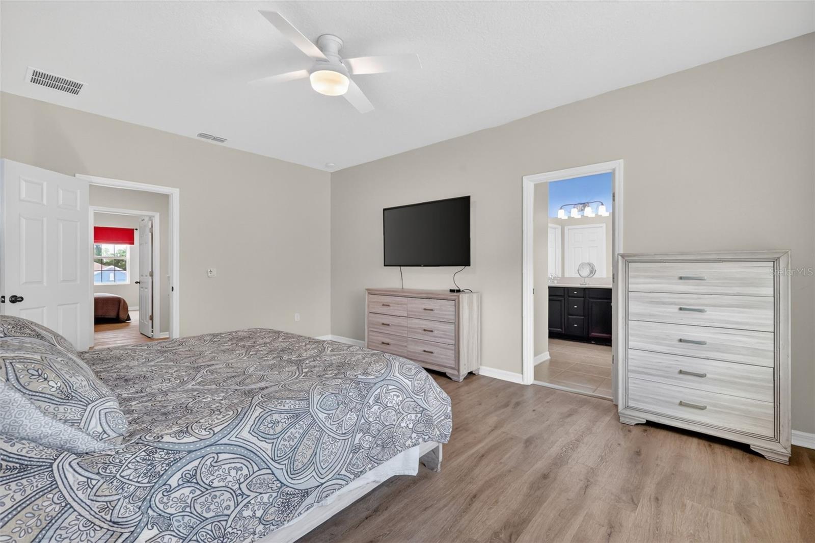 3262 PLUMLEE CT, GRAND ISLAND, FL, 32735