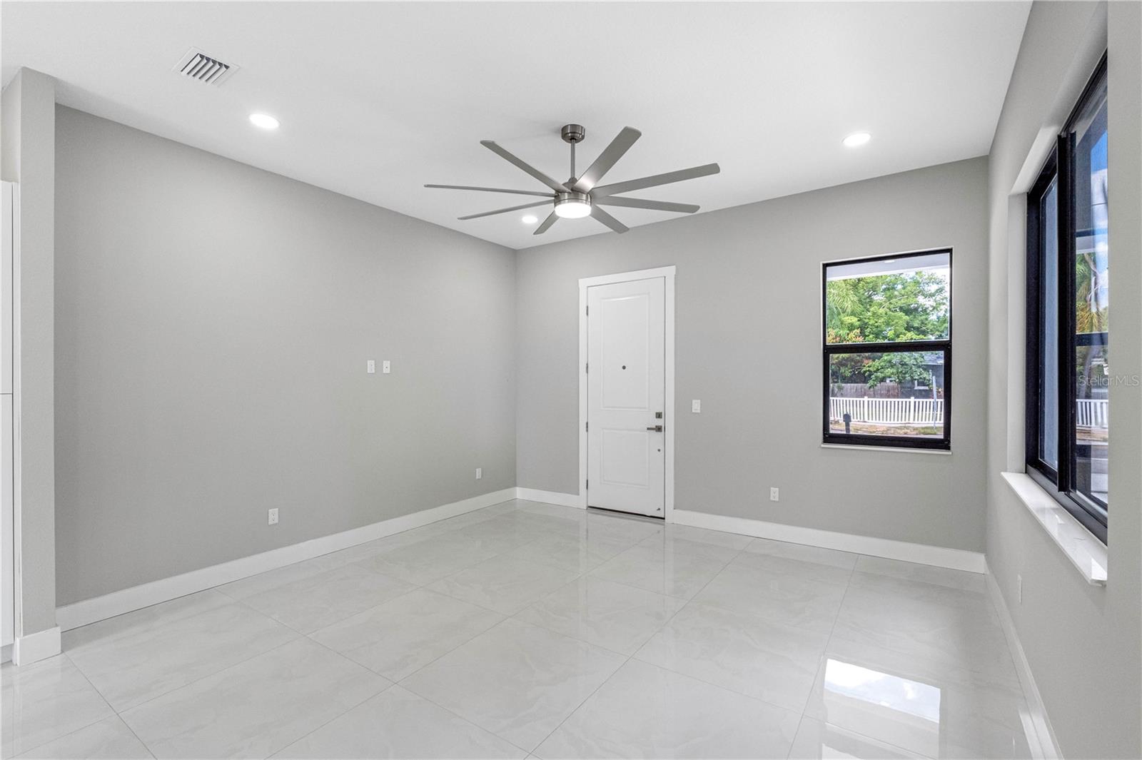 7015 N CENTRAL AVE #Unit A, TAMPA, FL, 33604