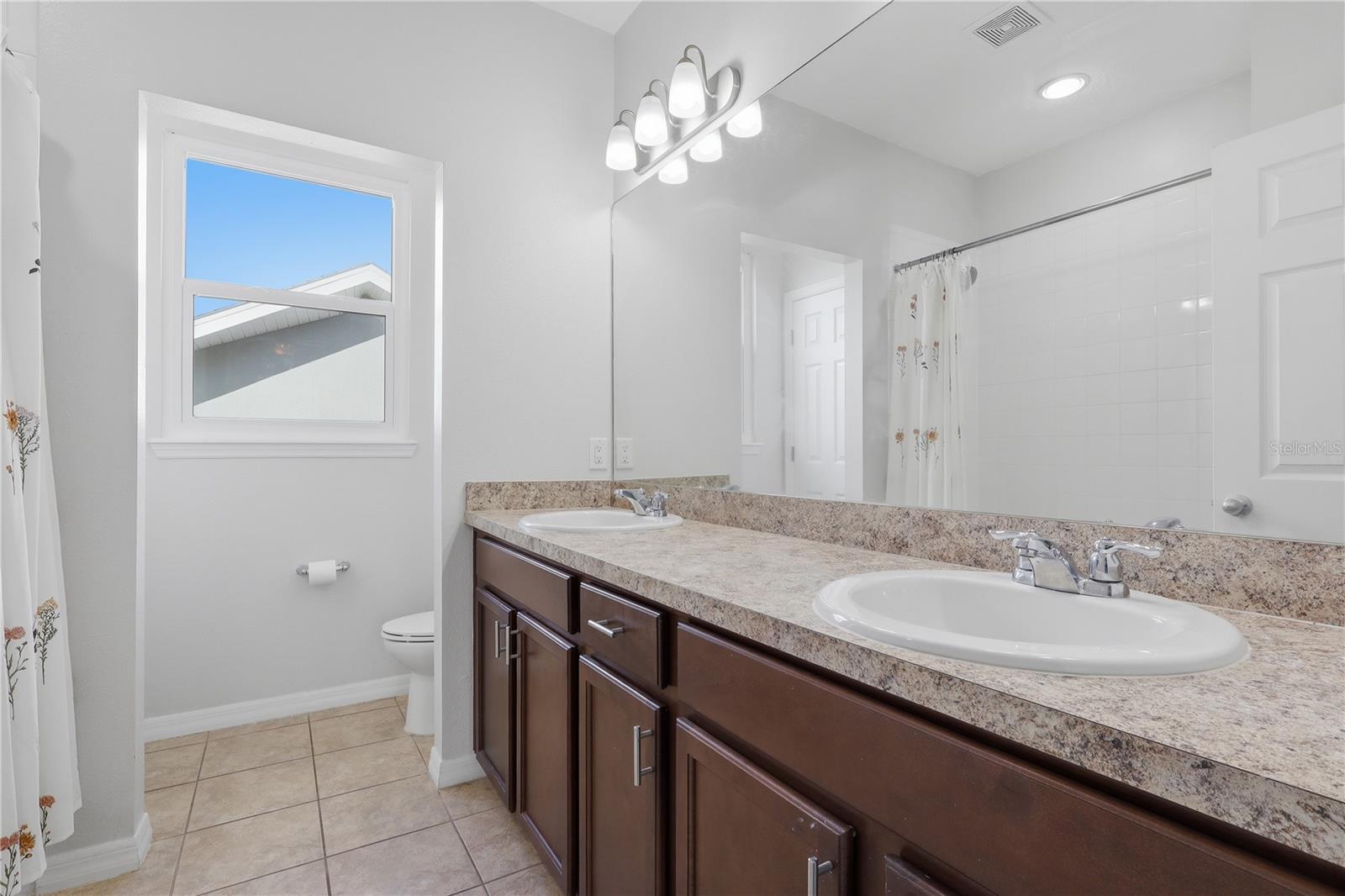 32659 HARMONY OAKS DR, WESLEY CHAPEL, FL, 33545