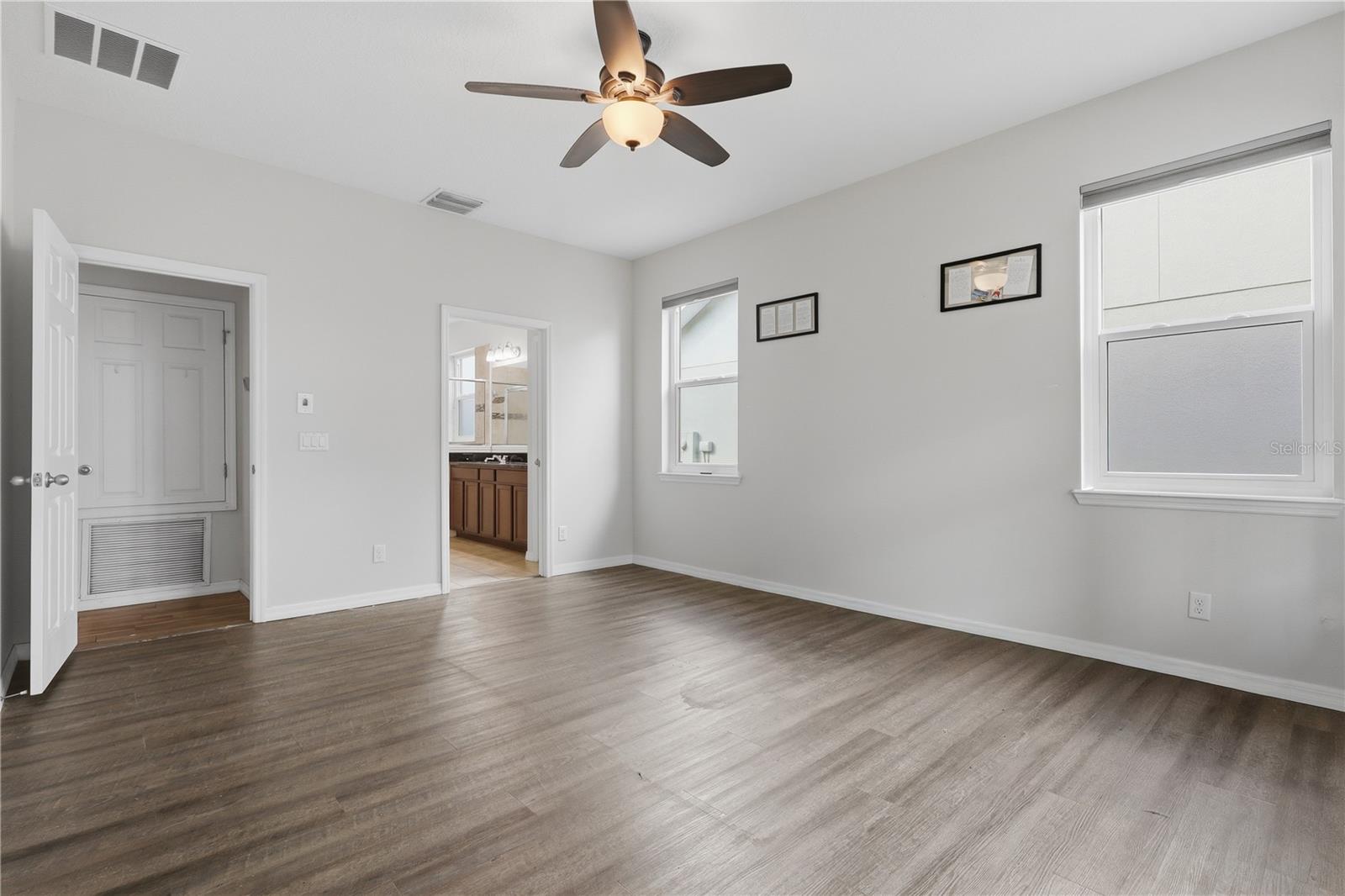 32659 HARMONY OAKS DR, WESLEY CHAPEL, FL, 33545