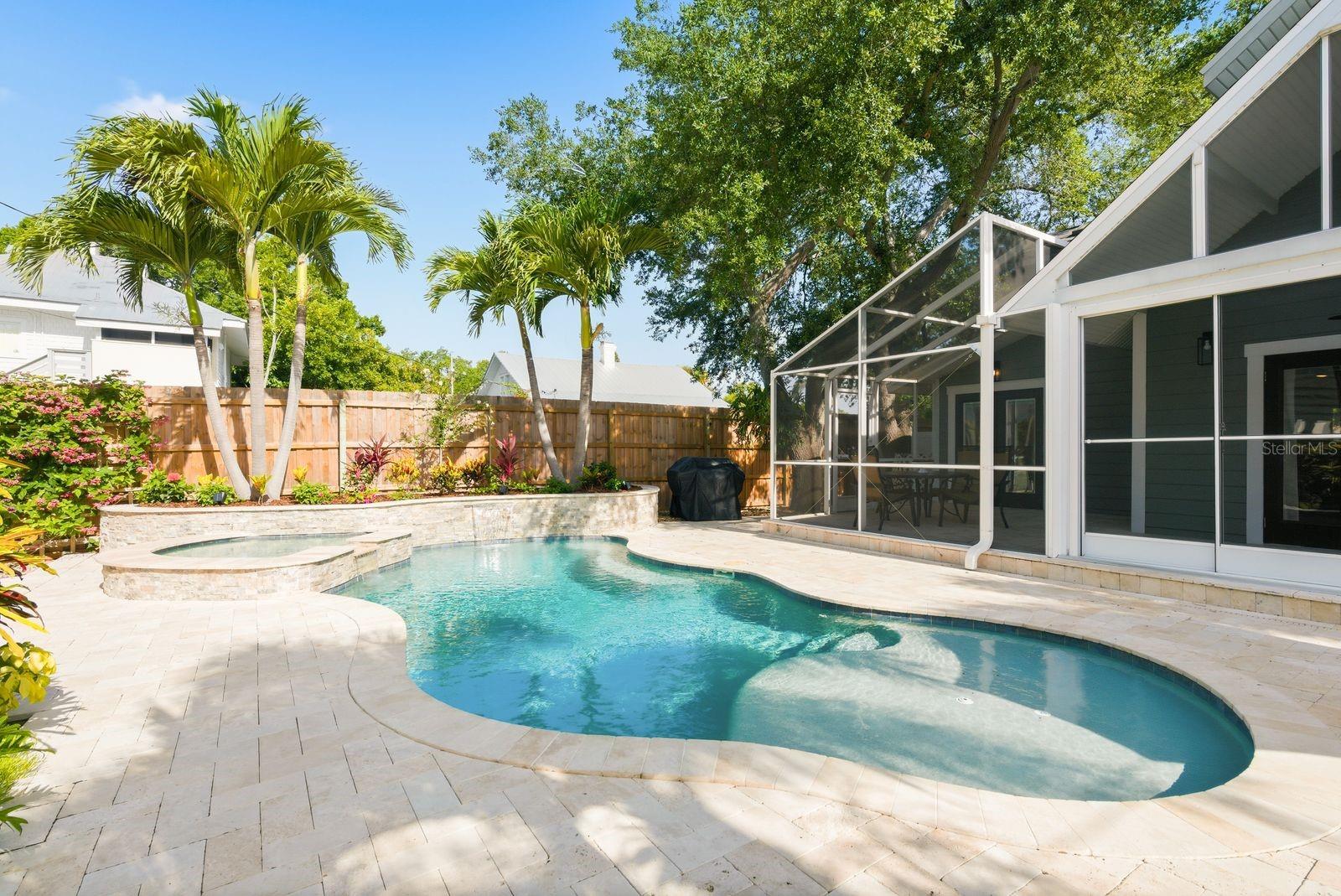 888 16TH AVE N, ST PETERSBURG, FL, 33704