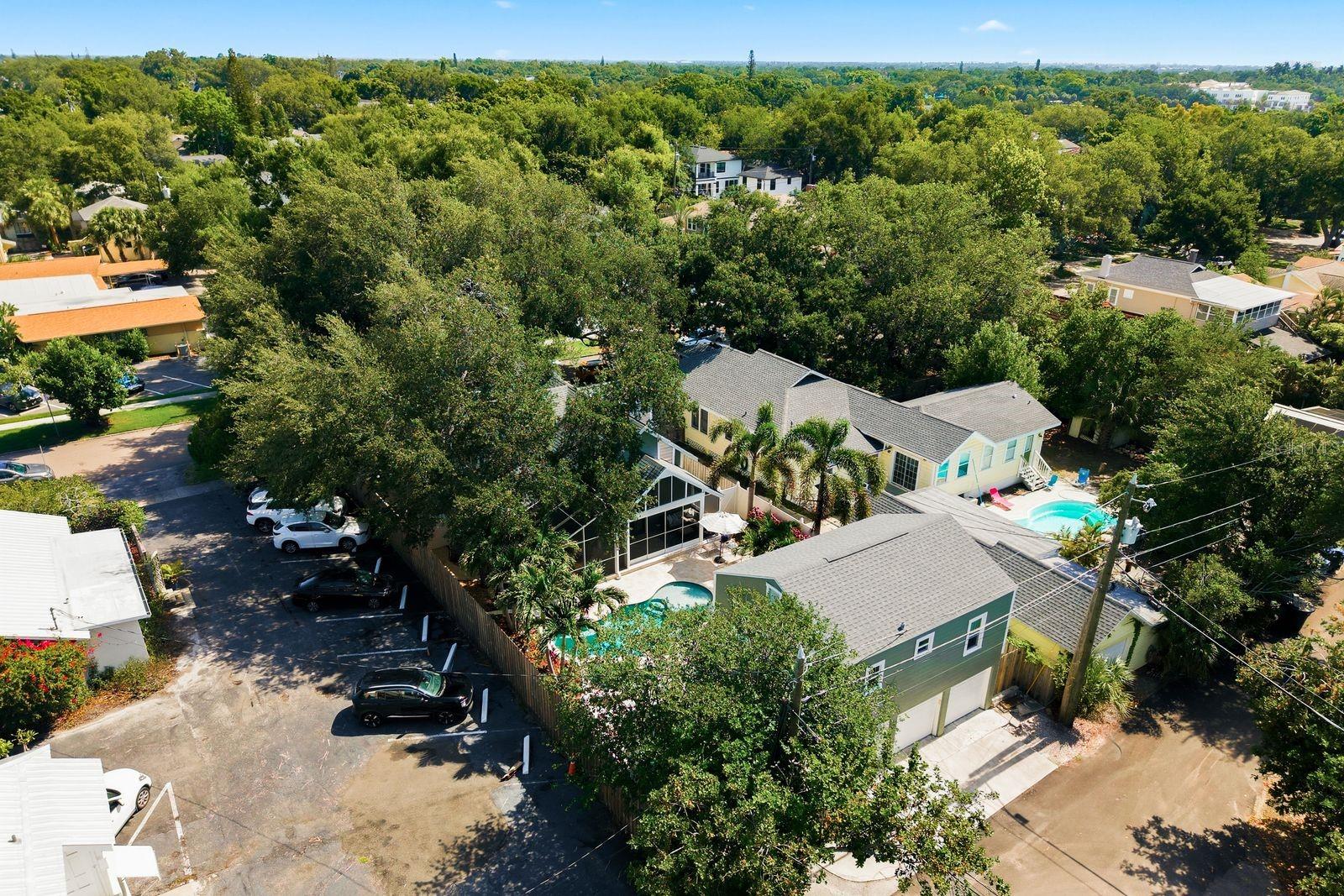 888 16TH AVE N, ST PETERSBURG, FL, 33704