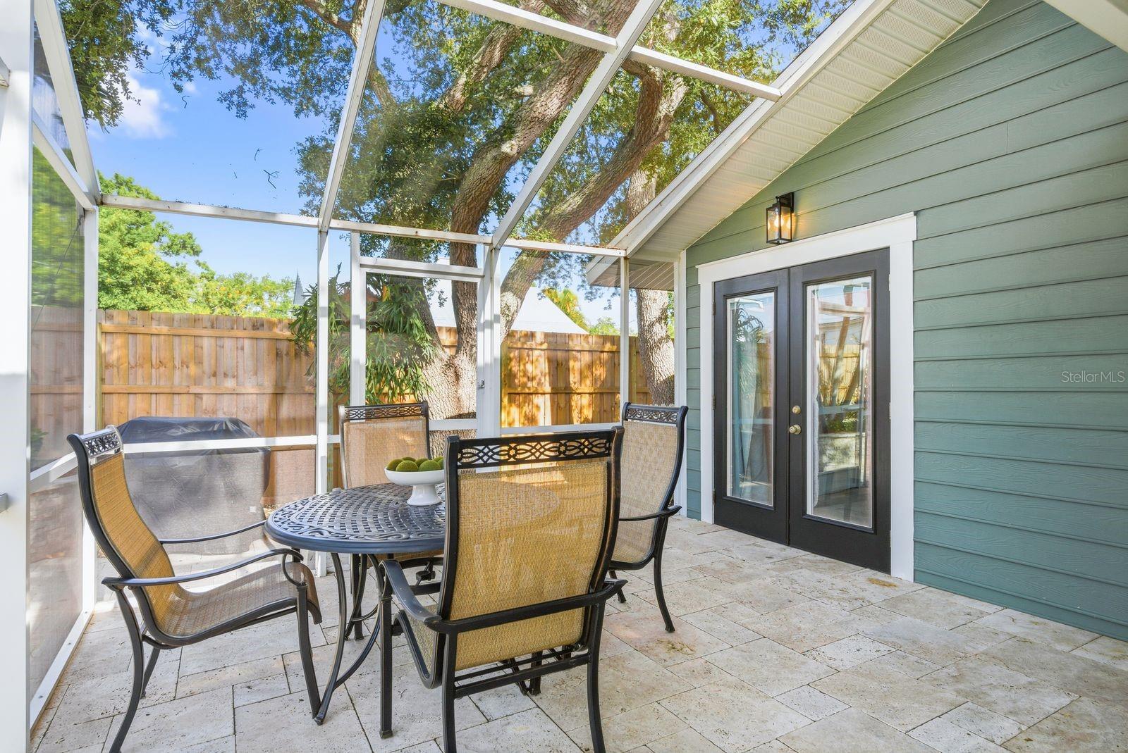 888 16TH AVE N, ST PETERSBURG, FL, 33704