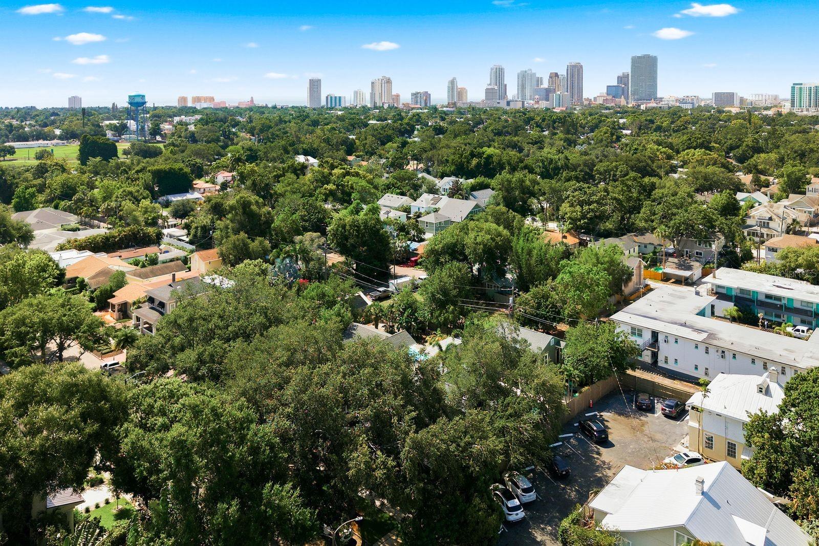 888 16TH AVE N, ST PETERSBURG, FL, 33704
