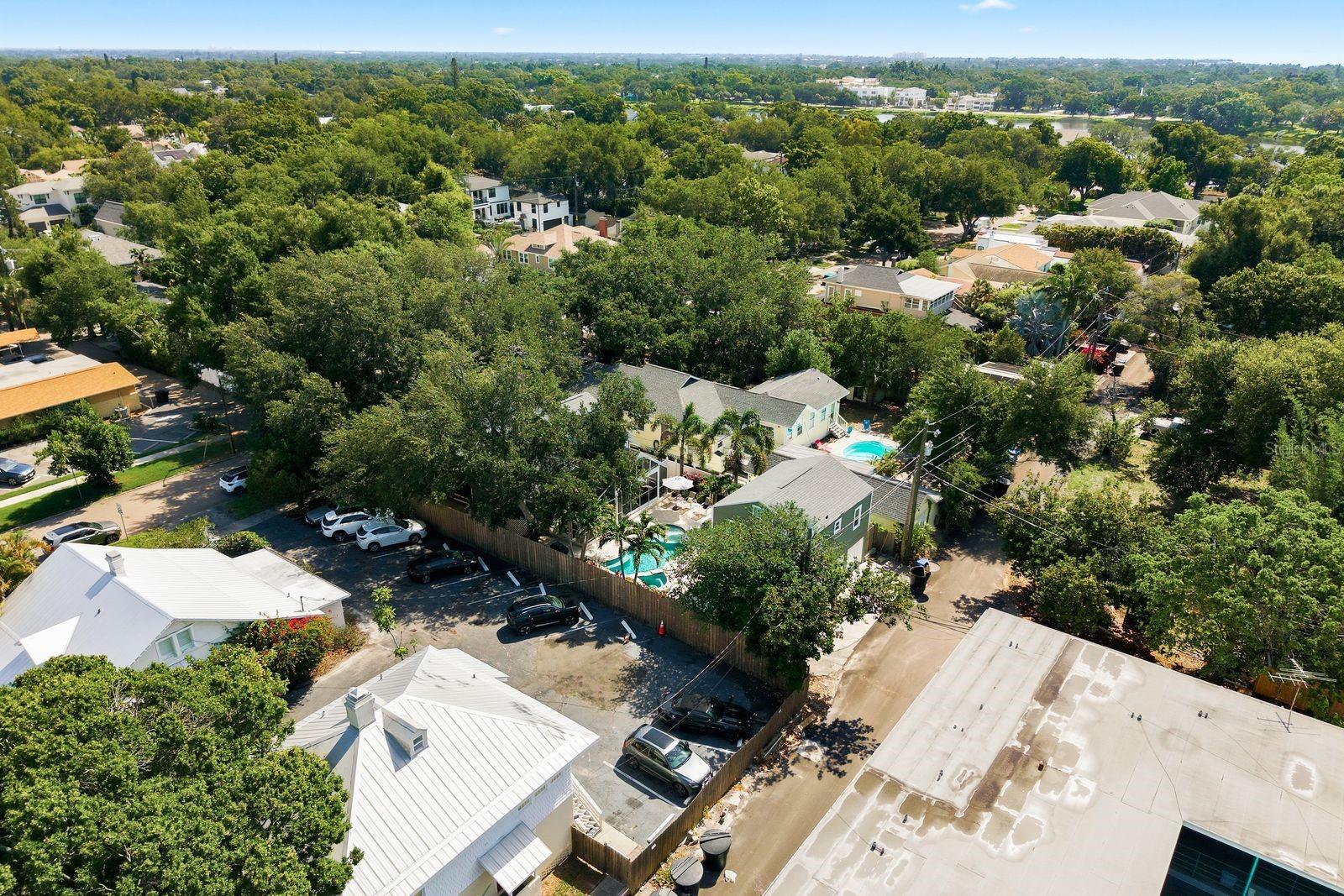 888 16TH AVE N, ST PETERSBURG, FL, 33704