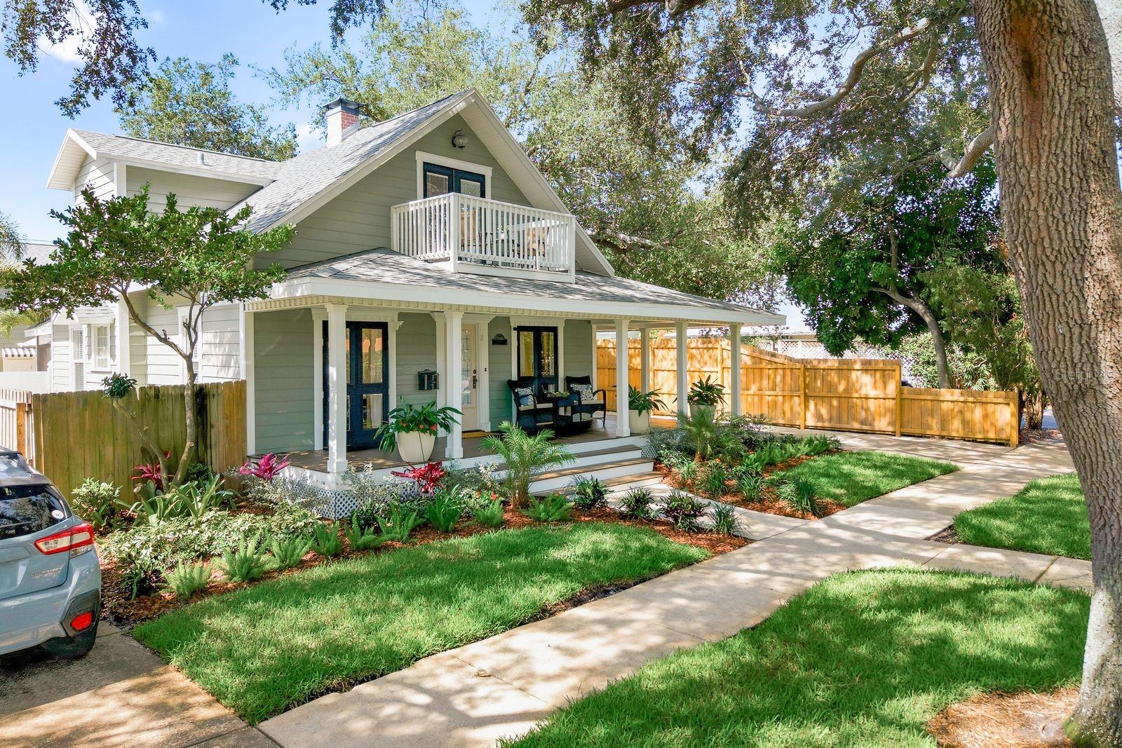 888 16TH AVE N, ST PETERSBURG, FL, 33704