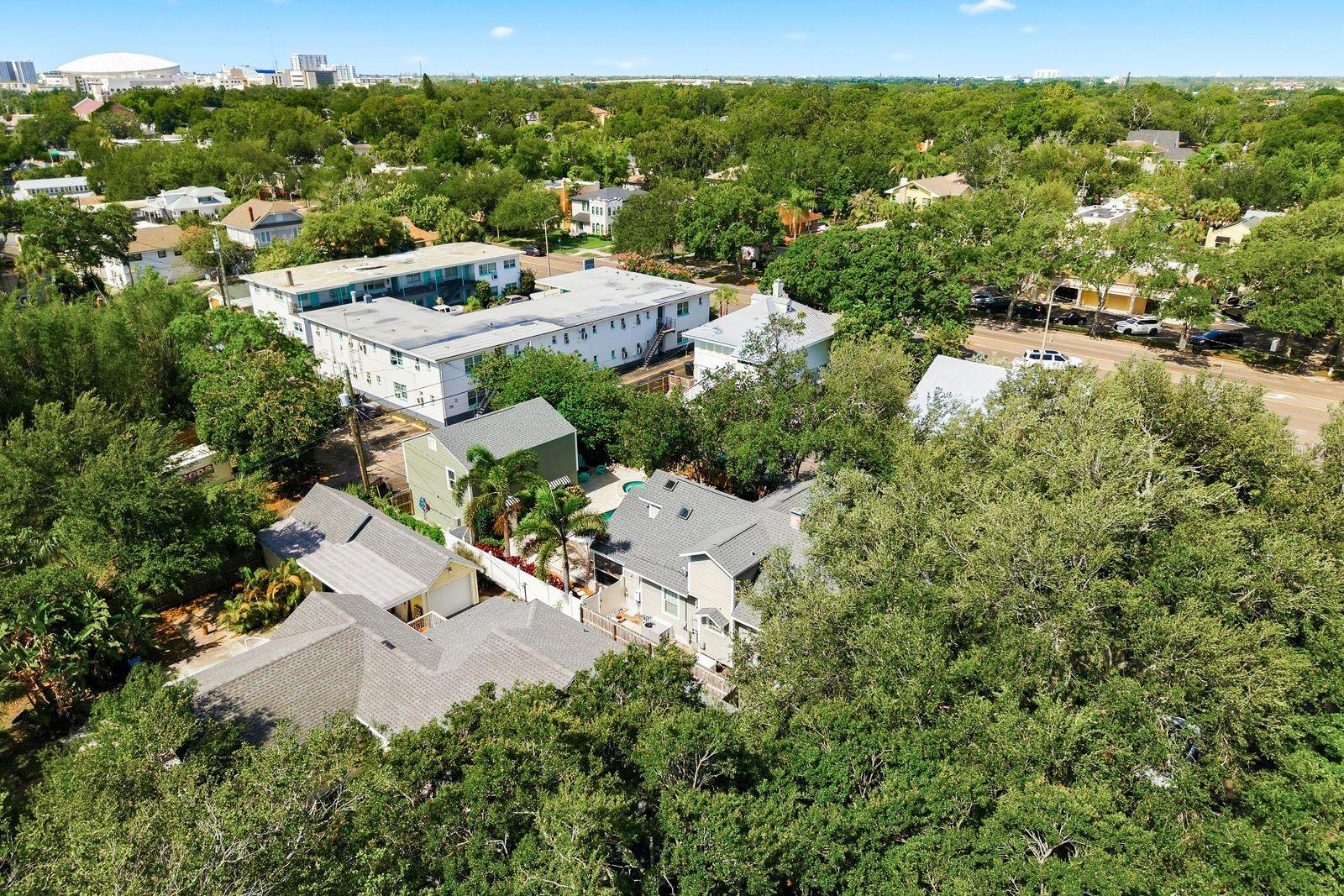 888 16TH AVE N, ST PETERSBURG, FL, 33704