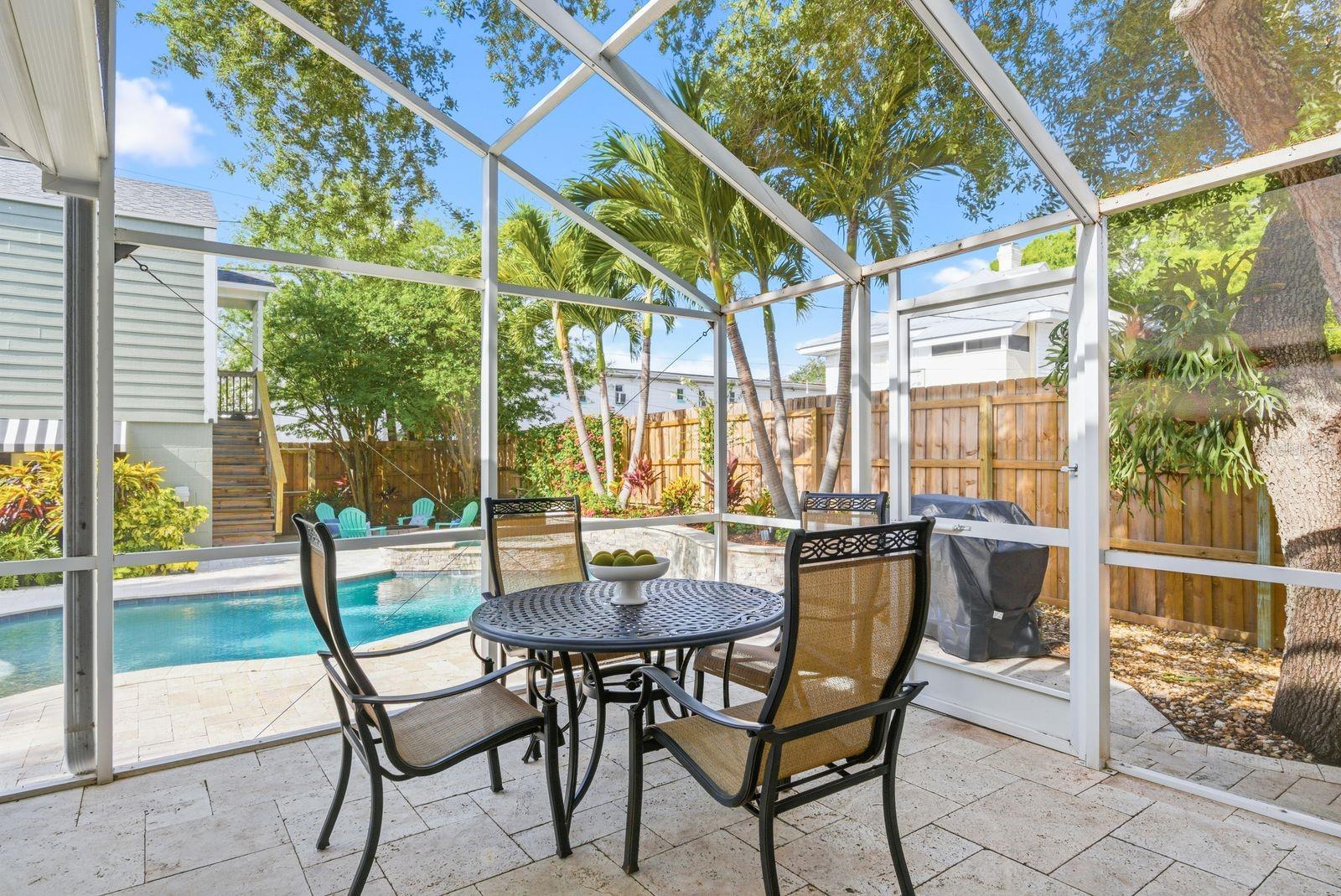 888 16TH AVE N, ST PETERSBURG, FL, 33704