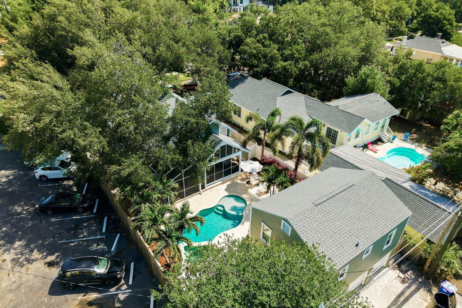888 16TH AVE N, ST PETERSBURG, FL, 33704