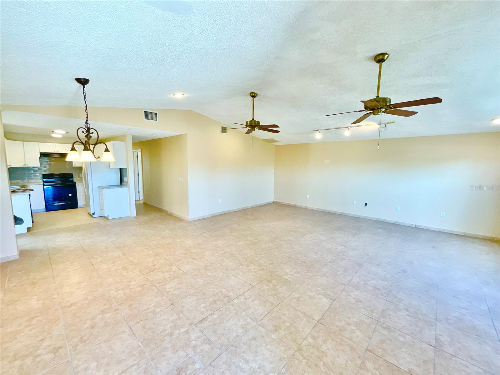 3127 CORONA DR, HOLIDAY, FL, 34690