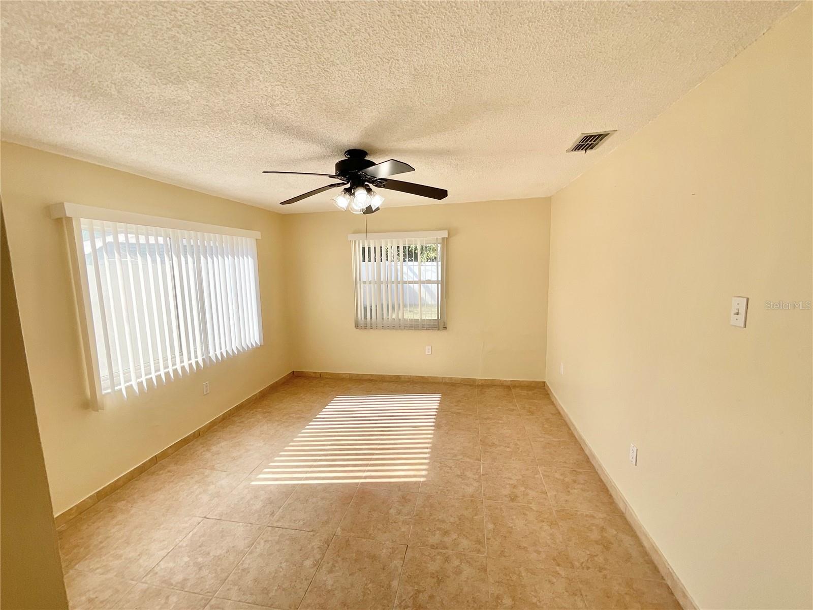 3127 CORONA DR, HOLIDAY, FL, 34690