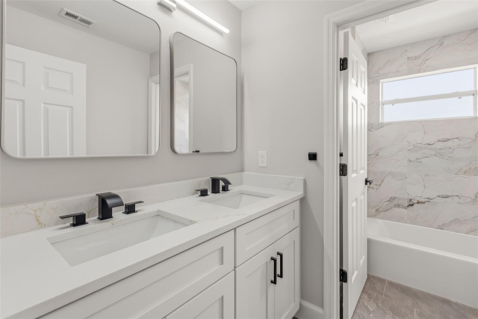 1005 CHASE DR, WINTER GARDEN, FL, 34787