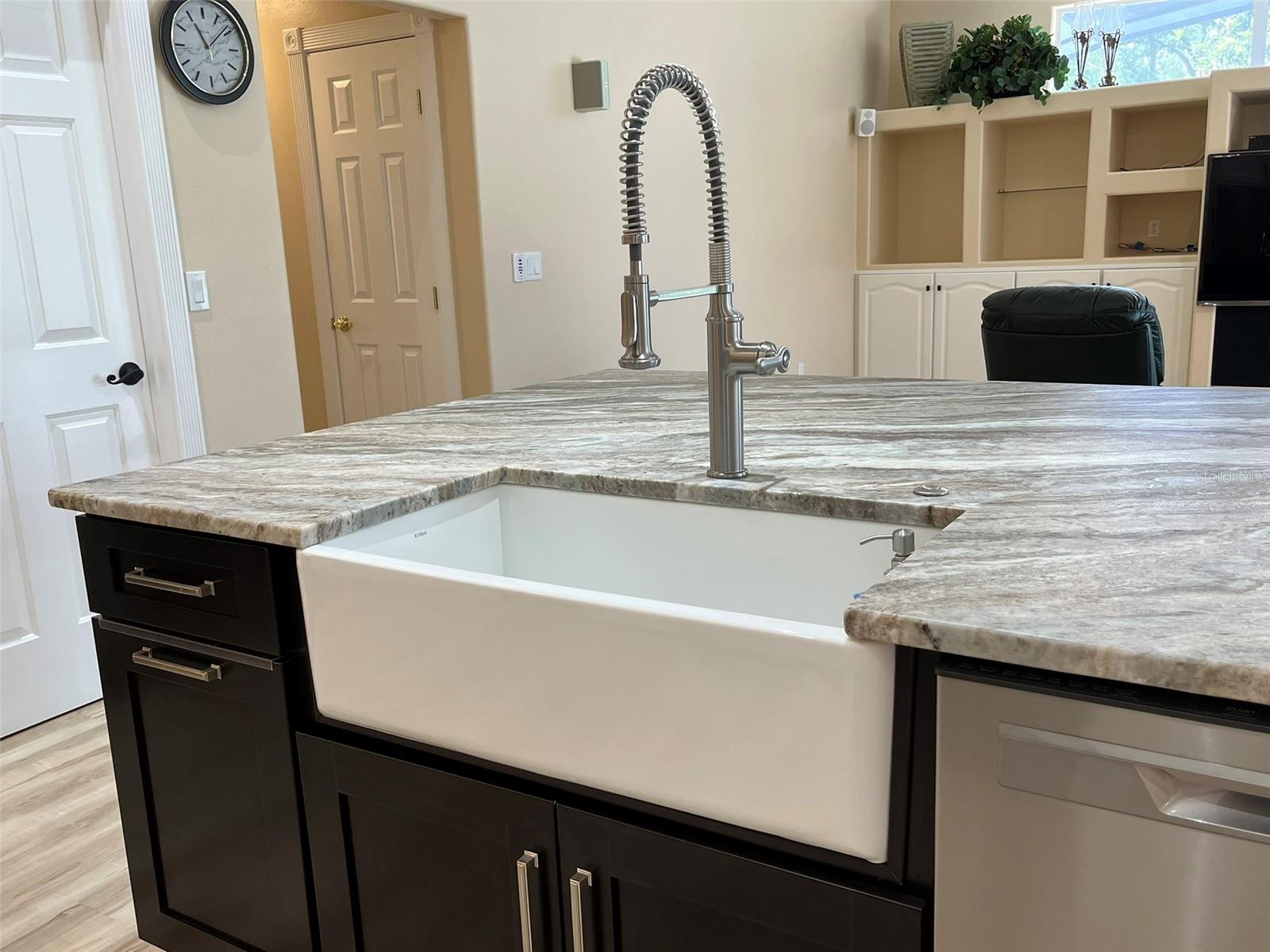 3924 SUNNYBROOK CT, ORLANDO, FL, 32820