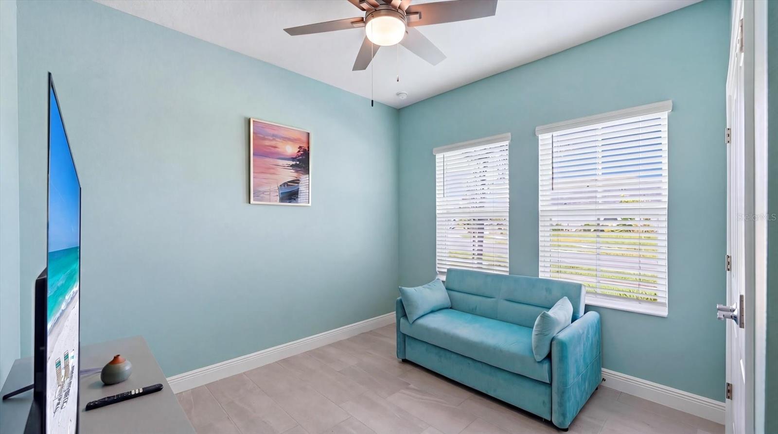 6230 ROADSTEAD CT, APOLLO BEACH, FL, 33572