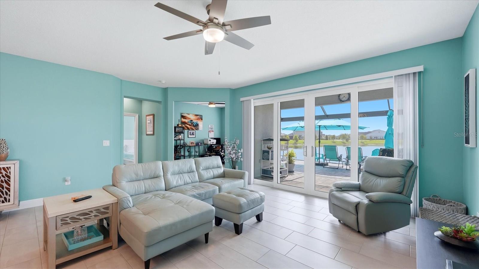 6230 ROADSTEAD CT, APOLLO BEACH, FL, 33572