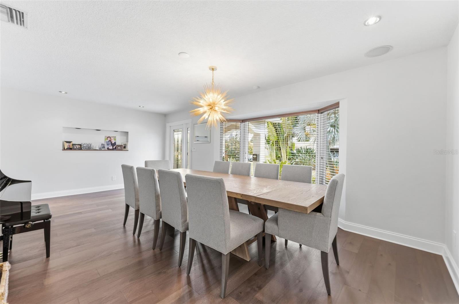 4096 38TH ST S, ST PETERSBURG, FL, 33711