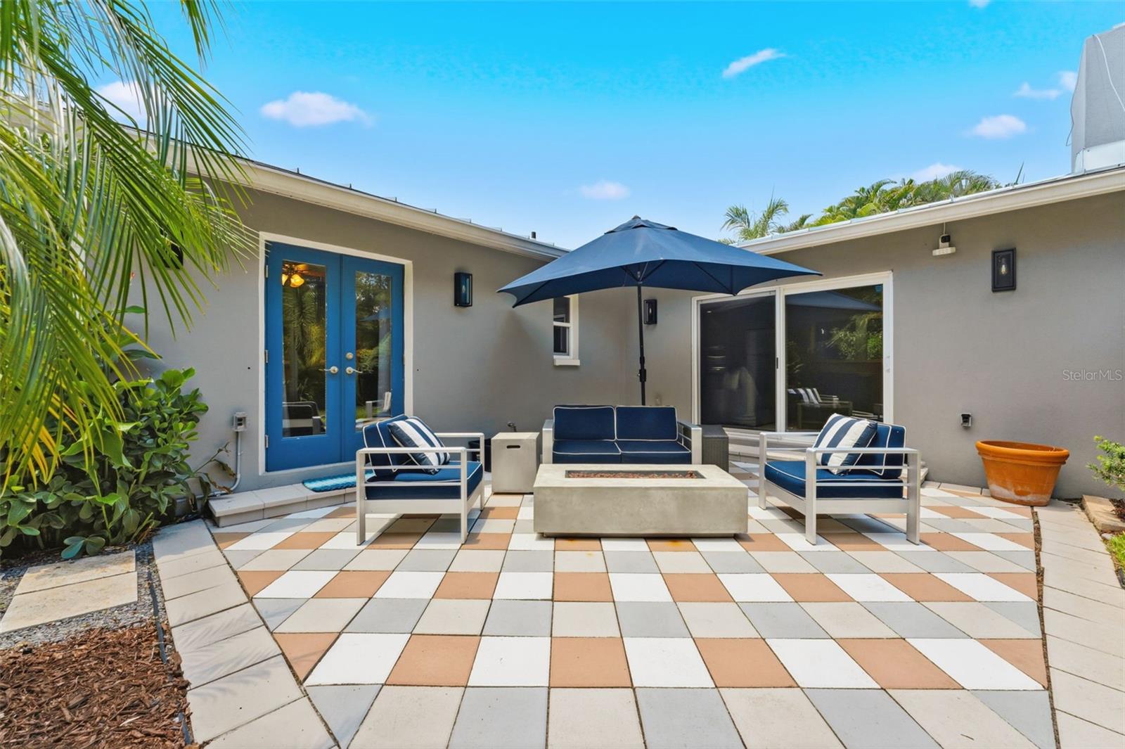 4096 38TH ST S, ST PETERSBURG, FL, 33711