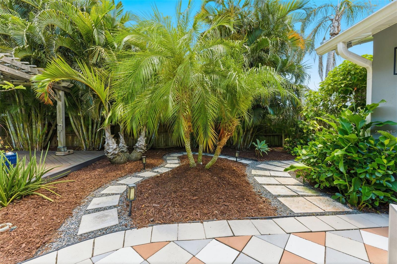 4096 38TH ST S, ST PETERSBURG, FL, 33711