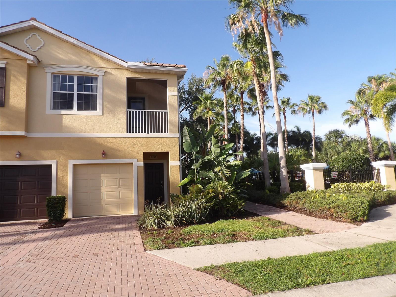 8098 MOONSTONE DR #17-203, SARASOTA, FL, 34233
