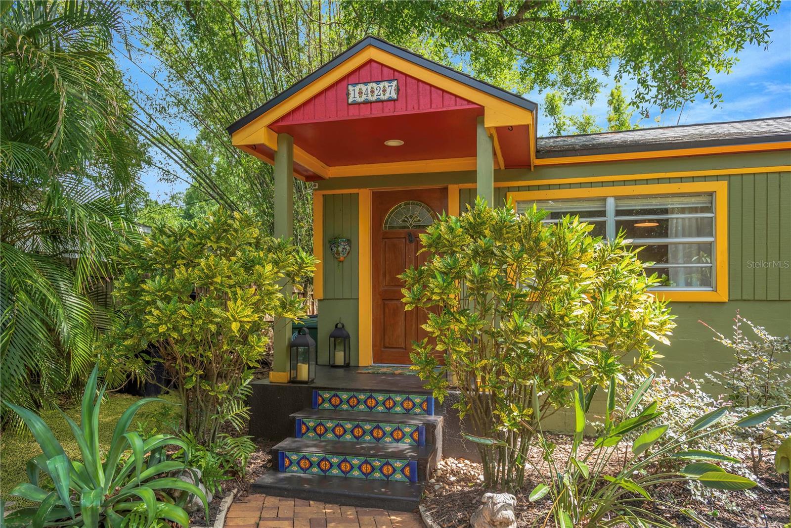 1427 E POWHATAN AVE, TAMPA, FL, 33604