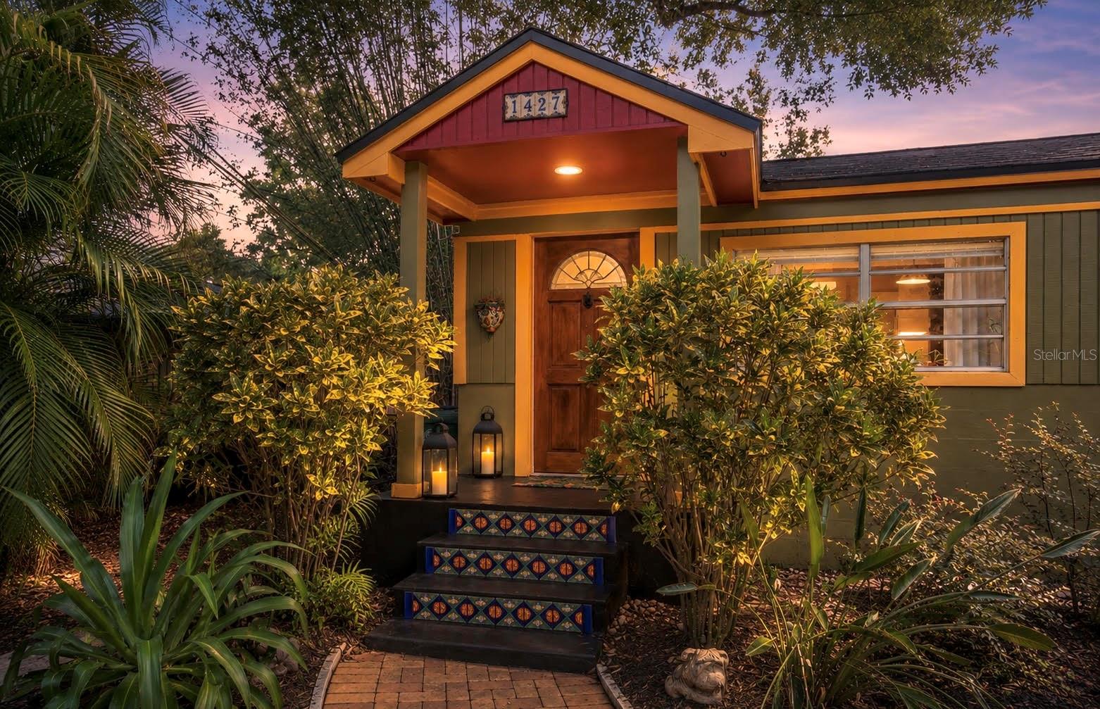 1427 E POWHATAN AVE, TAMPA, FL, 33604